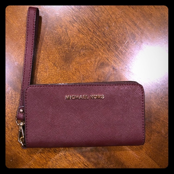 MICHAEL Michael Kors Handbags - Michael Kors Wristlet